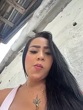 Luisa Fernandaa online show from April 2026 07:31:02 PM