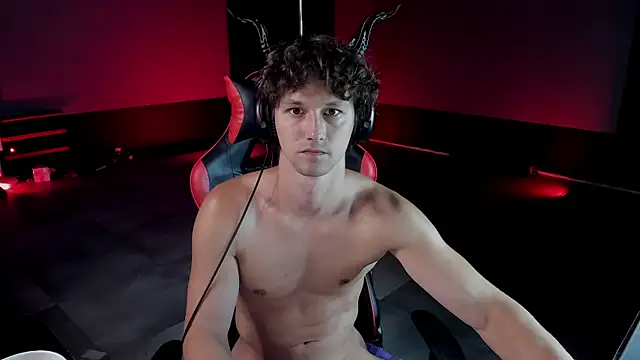 dirty-boss online show from June 2026 07:12:02 PM