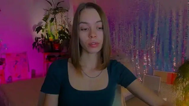 poli   online show from December 2024 09:28:01 PM