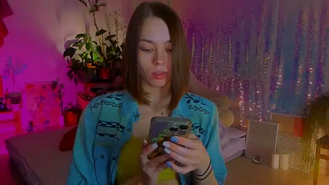 poli   online show from January 2025 02:39:01 PM