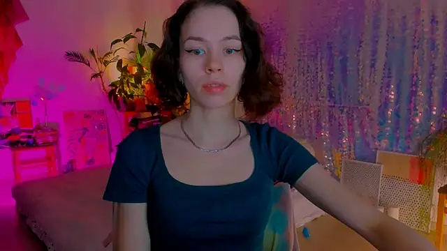 poli   online show from February 2025 03:04:02 PM