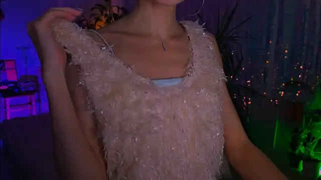 poli   online show from November 2025 07:02:02 PM