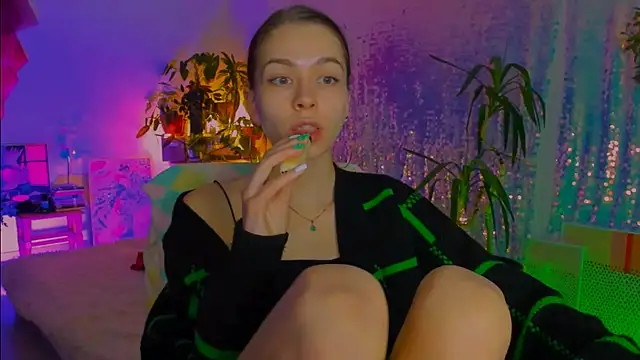 poli   online show from February 2026 07:51:02 PM