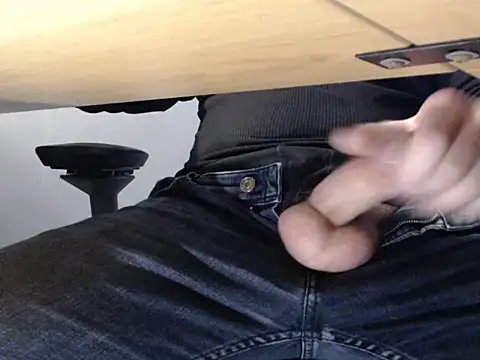 3lr0nde online show from December 2024 02:19:02 PM