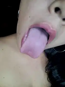 alison villalobo online show from January 2026 02:16:01 AM