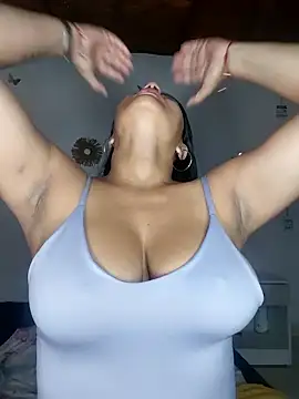 Snapshot of alison_villalobo chatting on June 2026 02:53:01 AM alison villalobo online show from June 2026 02:53:01 AM