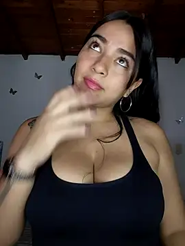 Snapshot of alison_villalobo chatting on June 2026 07:04:02 PM alison villalobo online show from June 2026 07:04:02 PM