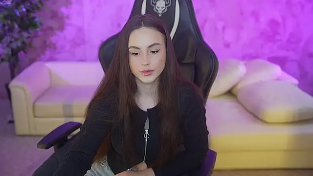 Elice Dream online show from March 2025 04:00:02 PM