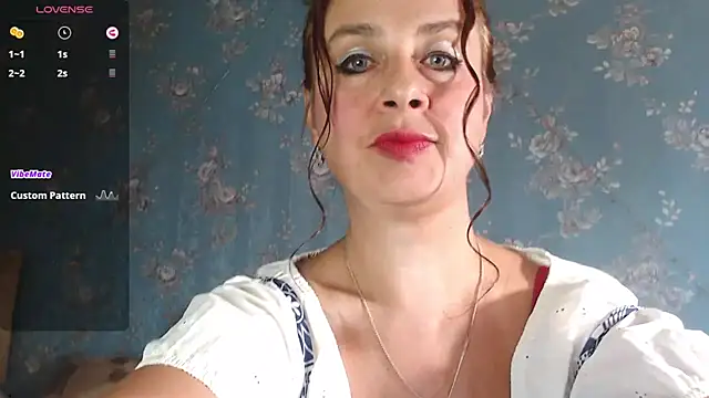 VanezaSmith online show from September 2025 07:09:02 AM