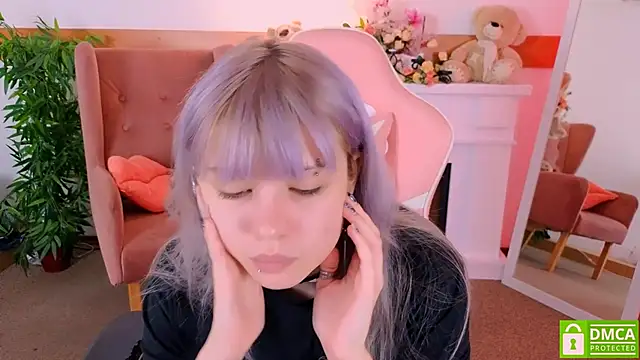 Grace and  Jacob online show from November 2025 12:37:01 PM