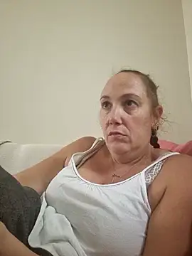 Wisie Cutie online show from September 2025 02:39:02 PM