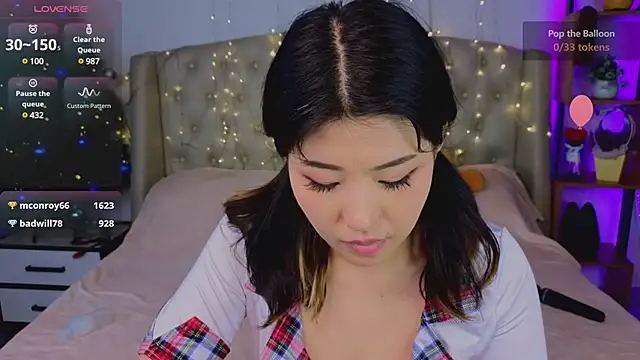 Snapshot of Wendy__Hills chatting on December 2024 03:54:02 PM Wendy Hills online show from December 2024 03:54:02 PM