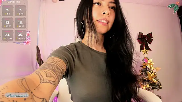 sara-lauren online show from December 2024 09:05:01 PM