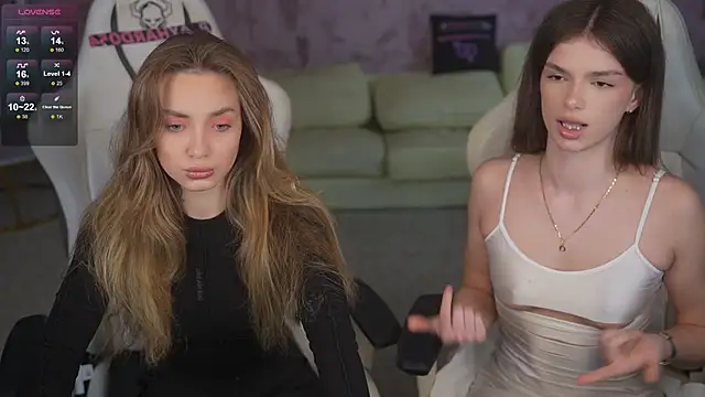 Kisasolo online show from March 2026 06:42:02 PM