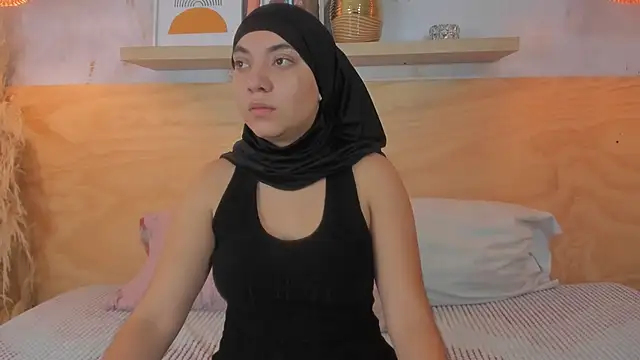 Sooffii 1 online show from September 2025 07:14:01 PM