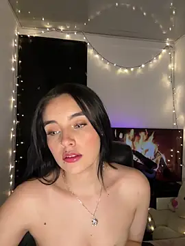 salome polaniiee online show from February 2025 08:44:02 AM