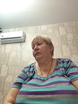 EffectFiona online show from March 2025 03:05:01 PM