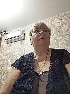 EffectFiona online show from March 2026 12:33:01 AM