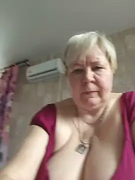 EffectFiona online show from April 2026 05:06:01 AM