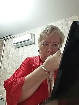 Snapshot of EffectFiona chatting on July 2026 10:50:02 PM EffectFiona online show from July 2026 10:50:02 PM