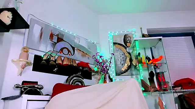 Snapshot of 2bigass4_u chatting on March 2026 08:26:33 AM 2bigass4 u online show from March 2026 08:26:33 AM