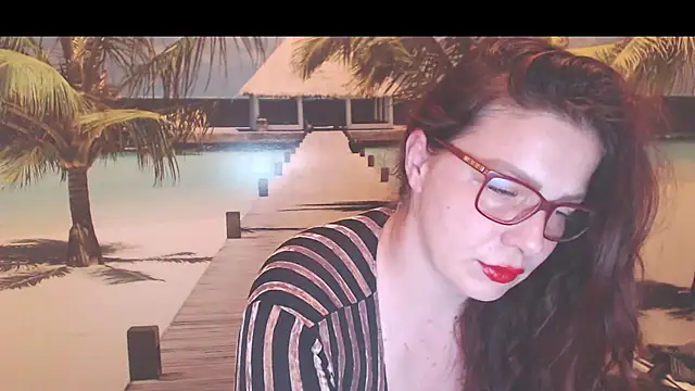 Queen  Natasha online show from July 2026 09:25:01 PM
