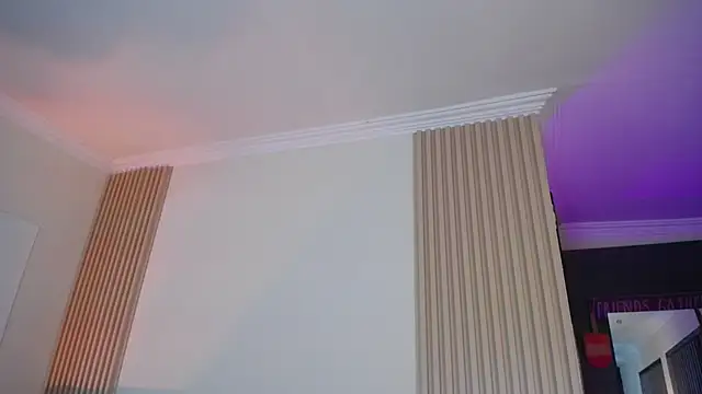 Miss Loise online show from October 2025 04:24:01 AM