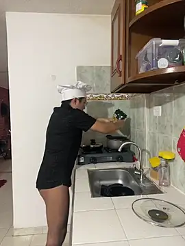 andrewmhilton  online show from March 2025 07:49:02 PM