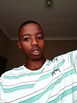 BLACK BOTTOM03 online show from February 2026 07:07:02 AM