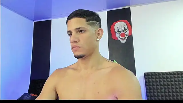 jhonnysnow17 online show from January 2025 10:24:01 PM