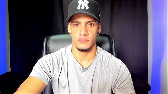 jhonnysnow17 online show from September 2025 03:13:01 PM