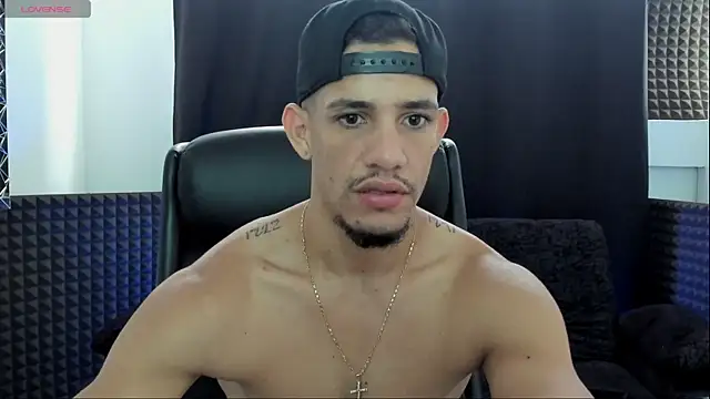 jhonnysnow17 online show from May 2026 03:54:01 PM