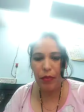 Snapshot of Poojabhabi101 chatting on March 2025 06:25:02 AM Poojabhabi101 online show from March 2025 06:25:02 AM