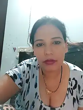 Snapshot of Poojabhabi101 chatting on September 2025 05:52:02 AM Poojabhabi101 online show from September 2025 05:52:02 AM