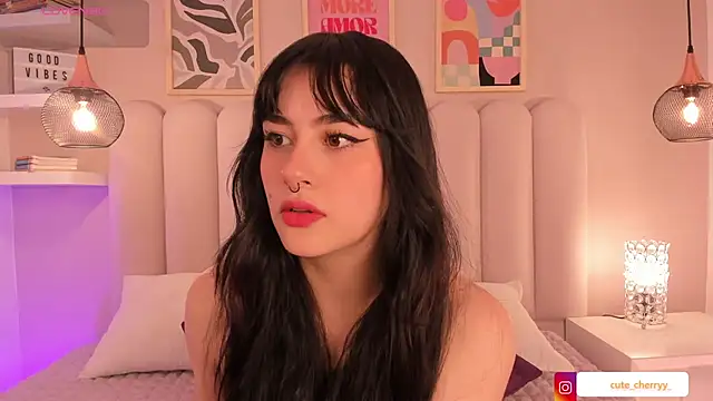 cute  cherry  online show from September 2025 07:58:02 PM