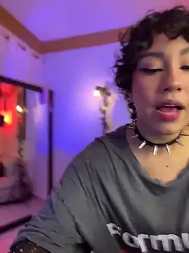 ZahaRoseee online show from April 2026 03:06:01 AM