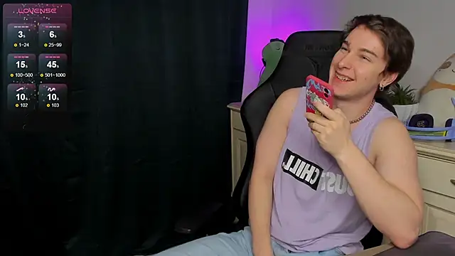 Vincent Strong online show from November 2025 08:13:01 AM