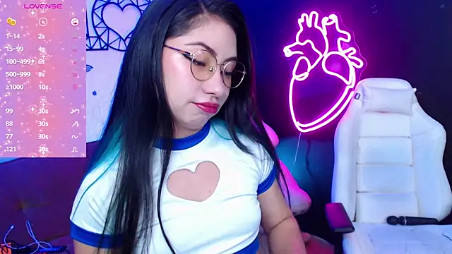 Snapshot of demyanderson_ chatting on January 2025 07:32:01 PM demyanderson online show from January 2025 07:32:01 PM