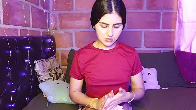 Nathacha online show from June 2026 11:09:01 PM