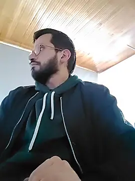 Snapshot of Andres_ramsey chatting on October 2025 06:52:02 PM Andres ramsey online show from October 2025 06:52:02 PM