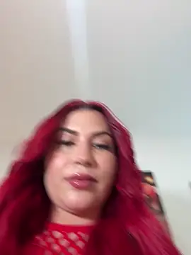 zafiro mo0n online show from September 2025 10:34:01 PM