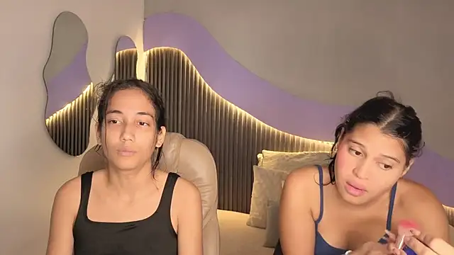 hot little bunny online show from April 2026 09:10:02 PM