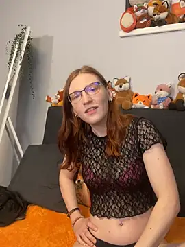 Snapshot of FinaFoxy chatting on July 2026 09:22:01 PM FinaFoxy online show from July 2026 09:22:01 PM