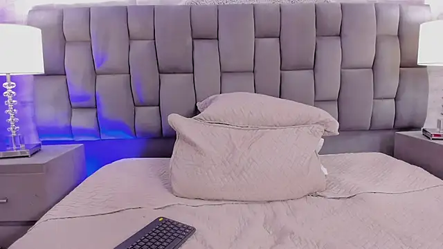 Snapshot of CinthiaCollins chatting on February 2025 12:09:01 AM CinthiaCollins online show from February 2025 12:09:01 AM