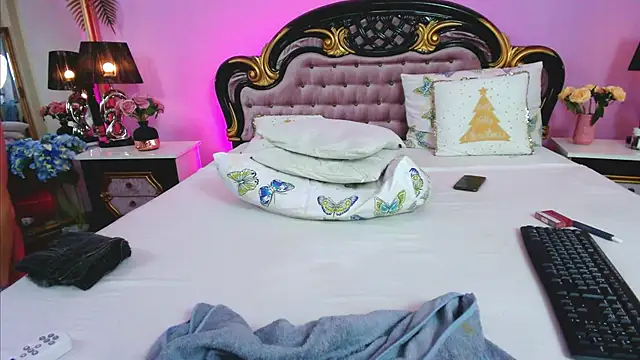 Snapshot of MyaJenson chatting on January 2025 11:42:02 AM MyaJenson online show from January 2025 11:42:02 AM