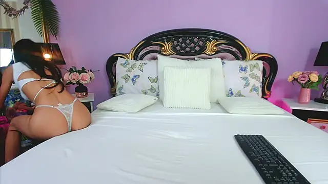 Snapshot of MyaJenson chatting on September 2025 04:36:01 AM MyaJenson online show from September 2025 04:36:01 AM