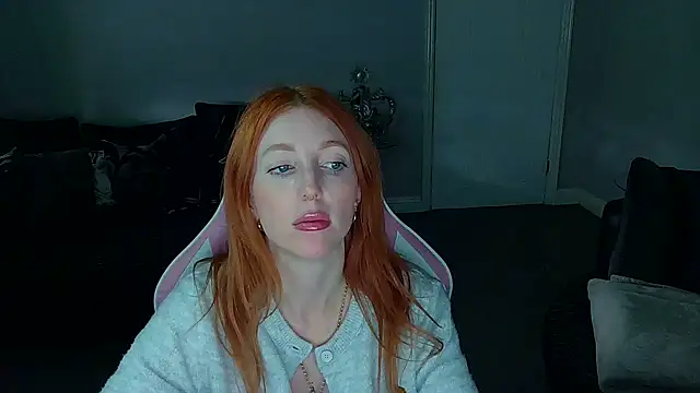 Snapshot of Red_firesquirt chatting on March 2025 01:56:02 PM Red firesquirt online show from March 2025 01:56:02 PM