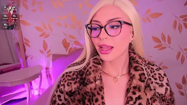 Misselektra   online show from February 2026 06:22:01 AM