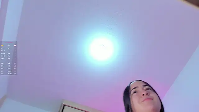 Snapshot of soyamandaa_ chatting on December 2024 11:51:02 PM soyamandaa online show from December 2024 11:51:02 PM