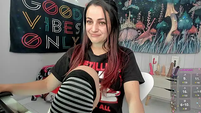 Snapshot of LovelyAzucena chatting on February 2025 03:04:02 PM LovelyAzucena online show from February 2025 03:04:02 PM